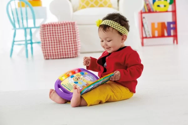 Carte Interactivă Fisher-Price Râdem și Învățăm